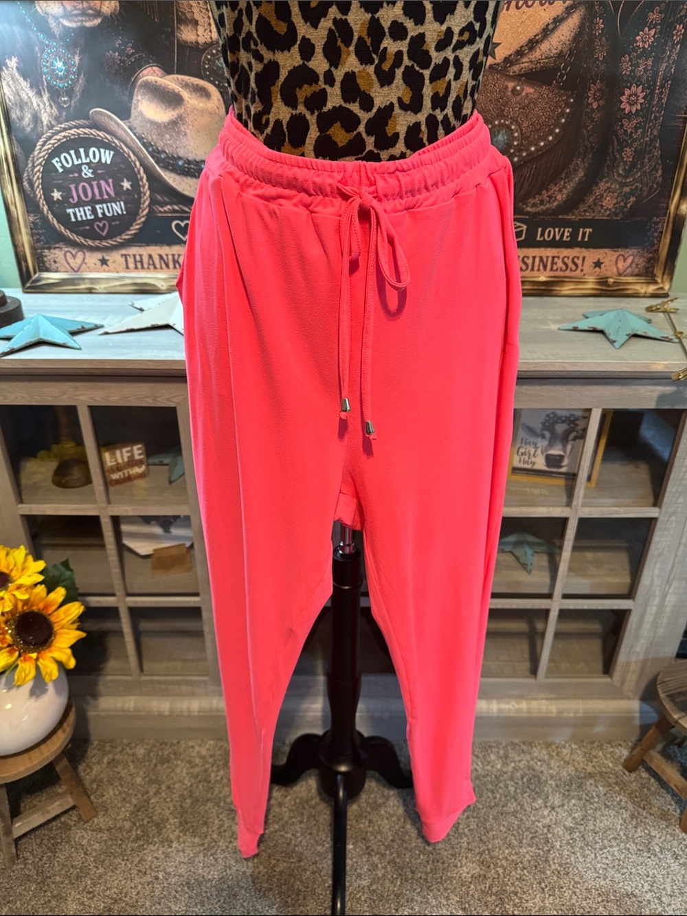 Shirley & Stone Bright Pink V-Neck Top & Pants Set Size XL - Picture 4 of 12
